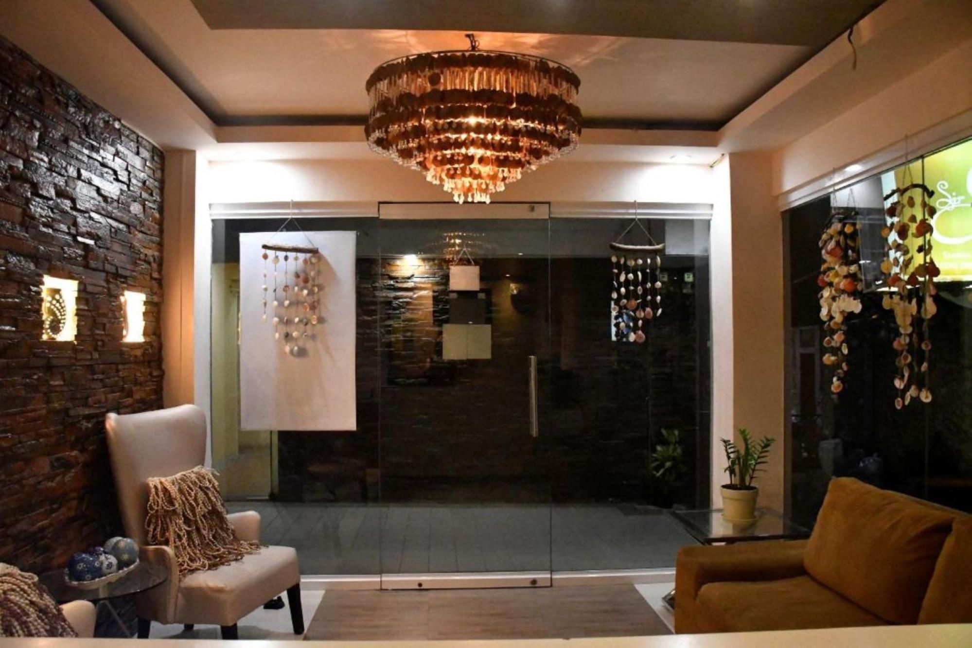 Reddoorz At Sir G D'mall Boracay Hotel Balabag (Boracay)